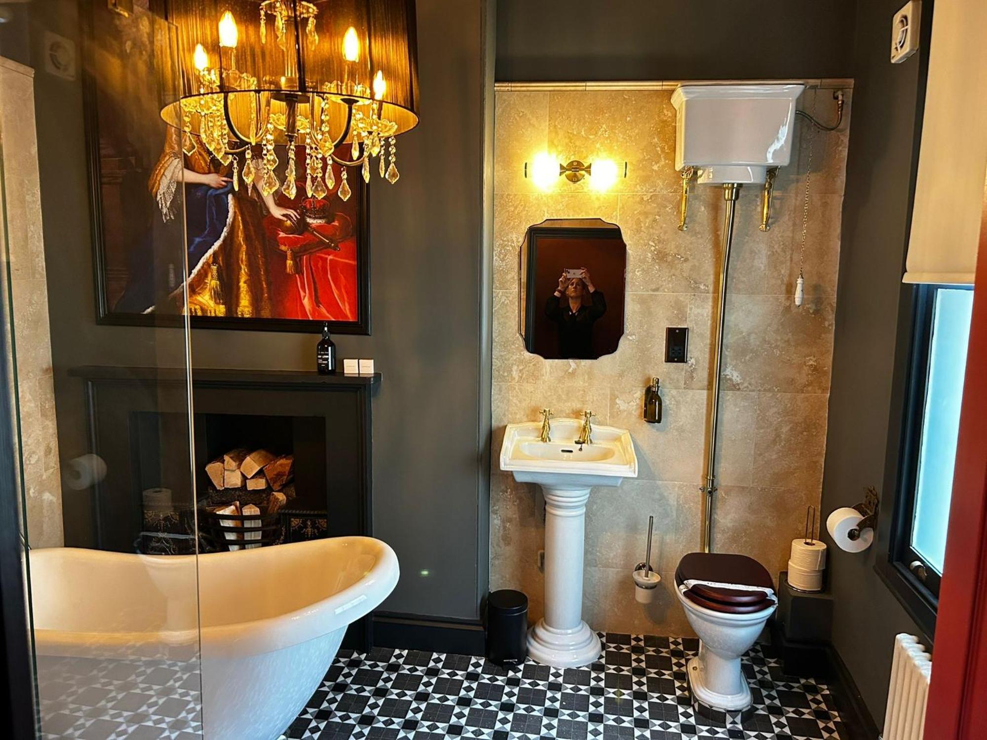 Golden Fleece York Hotel Екстериор снимка