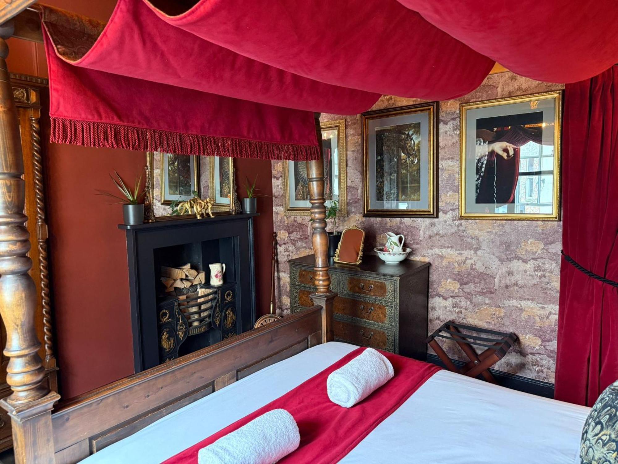 Golden Fleece York Hotel Екстериор снимка